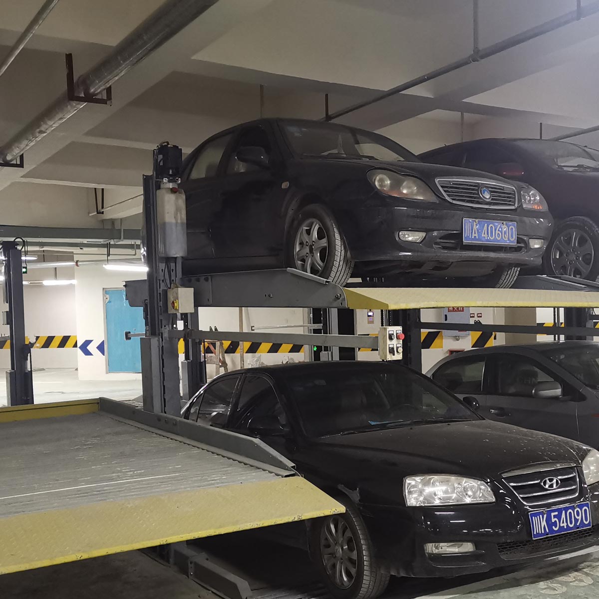 成縣PJS簡易升降式 兩柱式立體停車